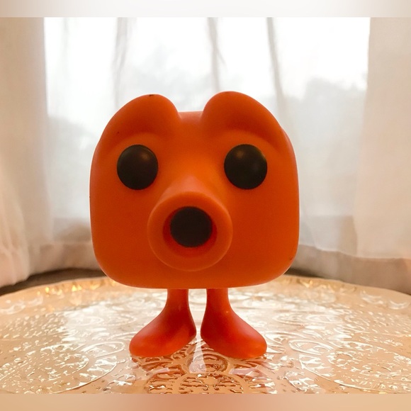 Funko Pop GAMES Q*bert Orange Vinyl Figure Gaming Character Vaulted Hot Topic - Picture 1 of 8